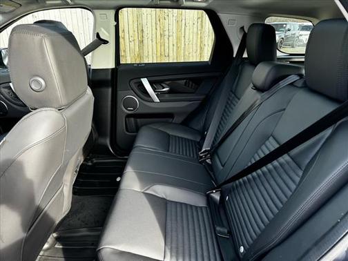 2025 Land Rover Discovery Sport S