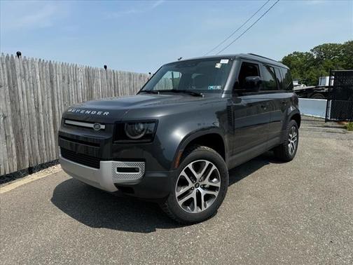 2025 Land Rover Defender P300