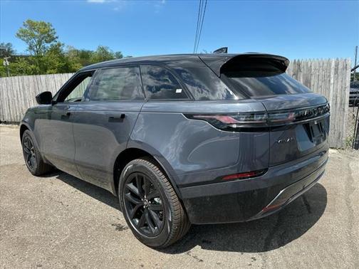 2026 Land Rover Range Rover Velar P250 SE R-Dynamic