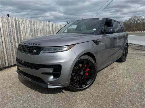 2025 Land Rover Range Rover Sport SE