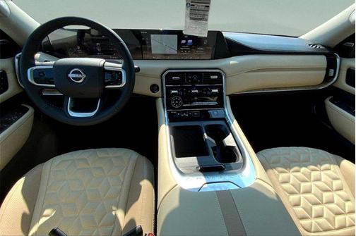 2025 Nissan Armada Platinum 2WD