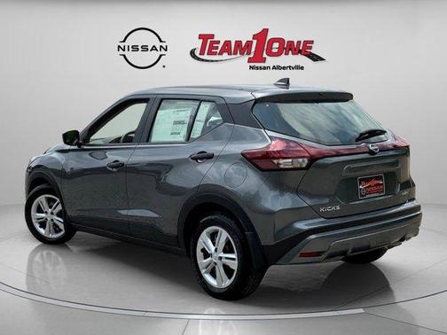 2025 Nissan Kicks S