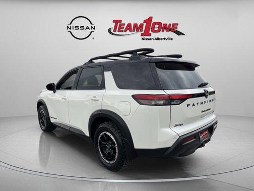 2023 Nissan Pathfinder Rock Creek 4WD
