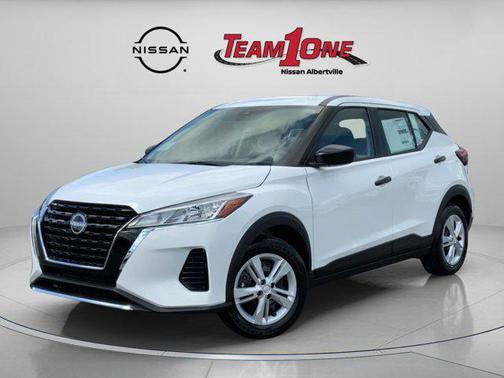2025 Nissan Kicks S