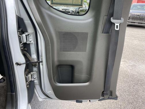 Brilliant Silver 2012 Nissan Frontier SV