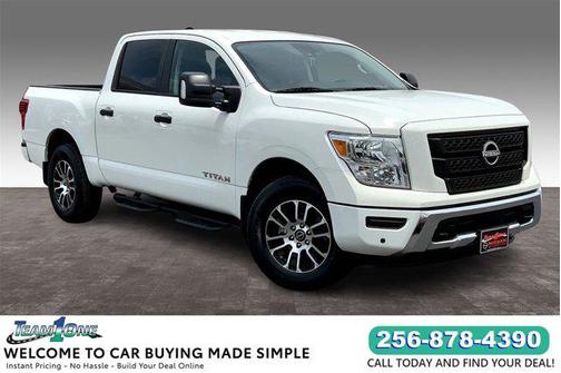 2024 Nissan Titan SV