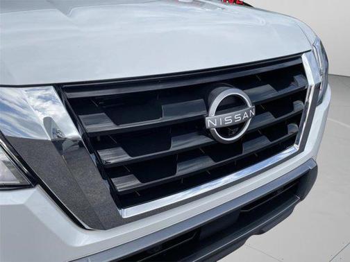 2024 Nissan Armada SL 4WD