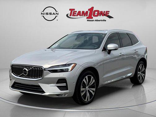2023 Volvo XC60 B5 Plus Bright Theme