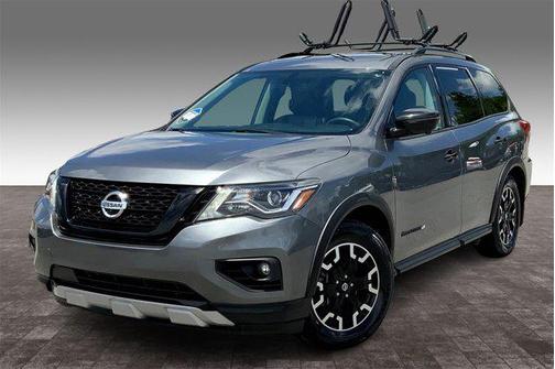 2020 Nissan Pathfinder SL 2WD