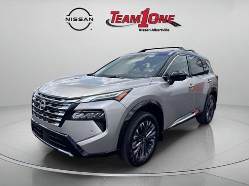 Champagne Silver Metallic/Super Black 2026 Nissan Rogue Platinum