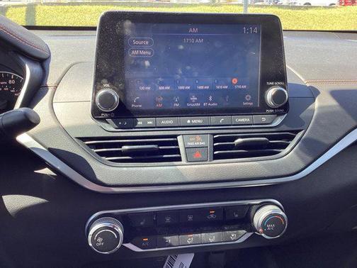 2022 Nissan Altima SR FWD