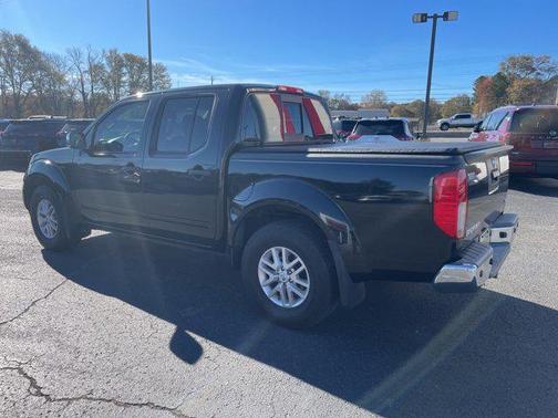 2017 Nissan Frontier SV