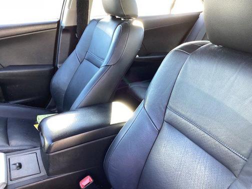 2012 Toyota Camry SE Limited Edition