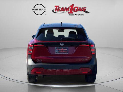 2025 Nissan Kicks SR