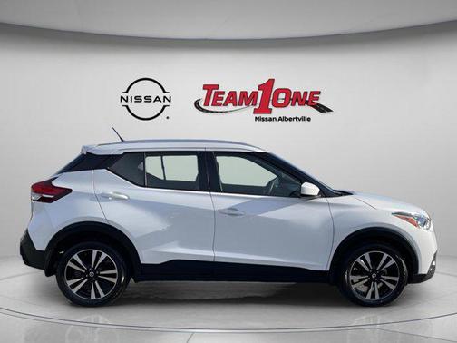 2020 Nissan Kicks SV