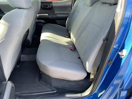 2016 Toyota Tacoma SR5