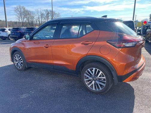 2024 Nissan Kicks SV