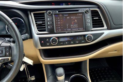 2019 Toyota Highlander LE Plus