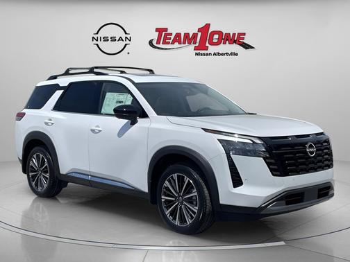 Everest White Pearl Tricoat 2026 Nissan Pathfinder Platinum