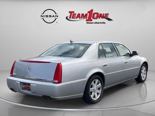 2007 Cadillac DTS Luxury