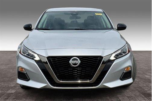 2021 Nissan Altima SR FWD