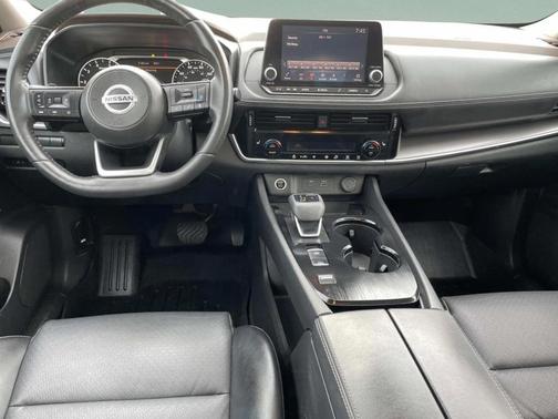 Super Black 2021 Nissan Rogue SV