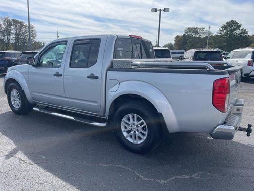 2021 Nissan Frontier SV