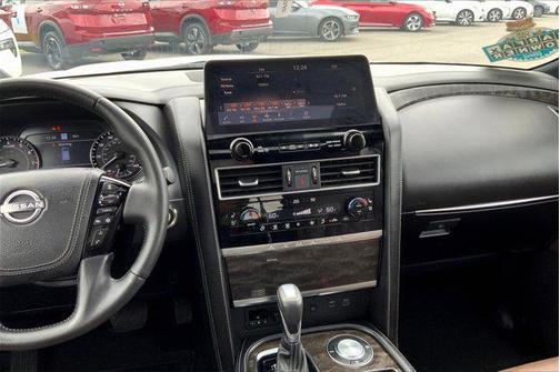 2024 Nissan Armada Platinum 2WD