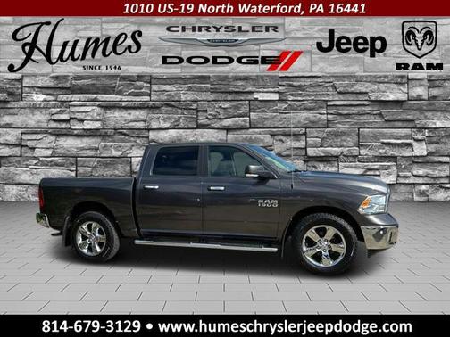 2017 RAM 1500 Big Horn Crew Cab 4x4 57' Box