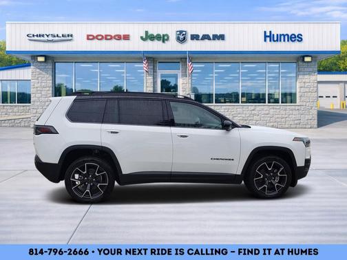Bright White Clearcoat 2026 Jeep Cherokee Overland