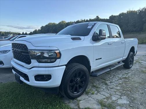 2024 RAM 2500 Big Horn Crew Cab 4x4 64' Box