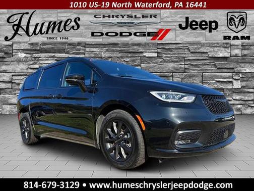 2022 Chrysler Pacifica Touring L AWD