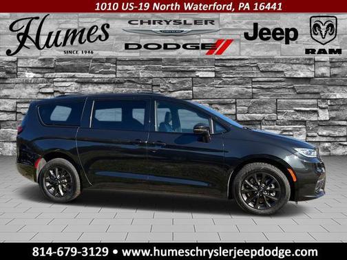 2022 Chrysler Pacifica Touring L AWD