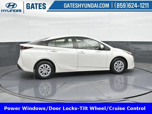 2018 Toyota Prius One