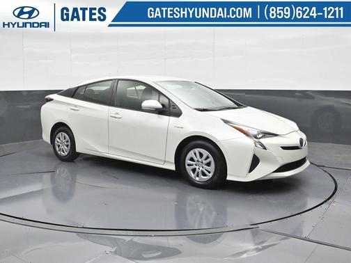 2018 Toyota Prius One