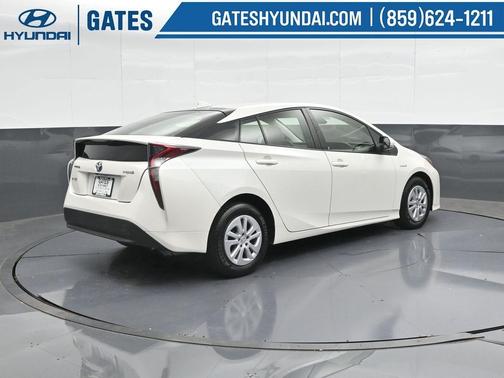 2018 Toyota Prius One