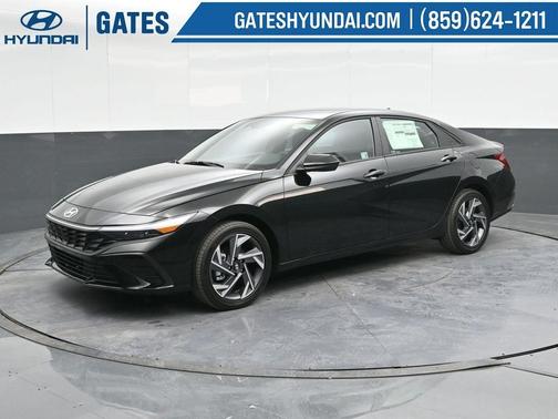 2025 Hyundai ELANTRA HEV SEL Sport