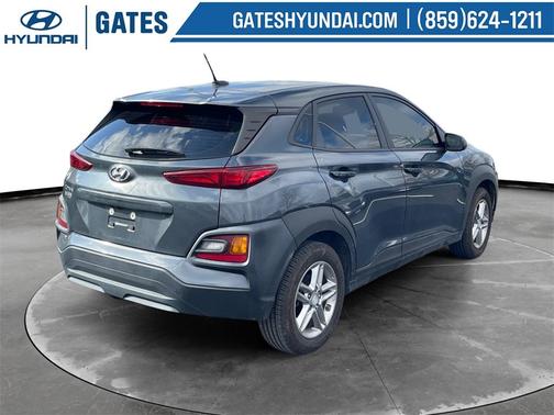 2021 Hyundai KONA SE