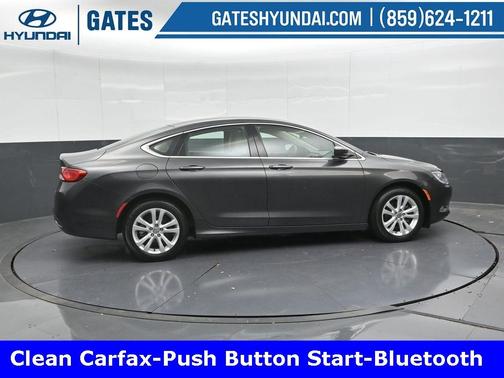 2016 Chrysler 200 Limited