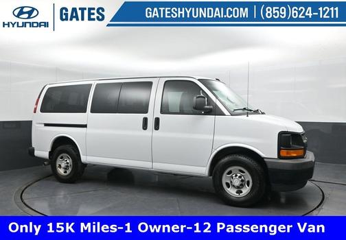 2017 Chevrolet Express 2500 LS