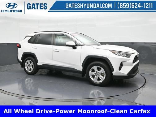 2021 Toyota RAV4 XLE