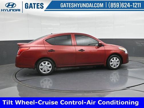 2018 Nissan Versa 1.6 S+