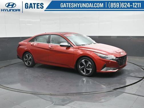 2022 Hyundai ELANTRA Limited