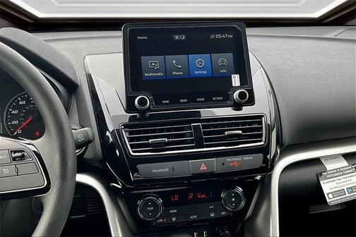 2025 Mitsubishi Eclipse Cross LE