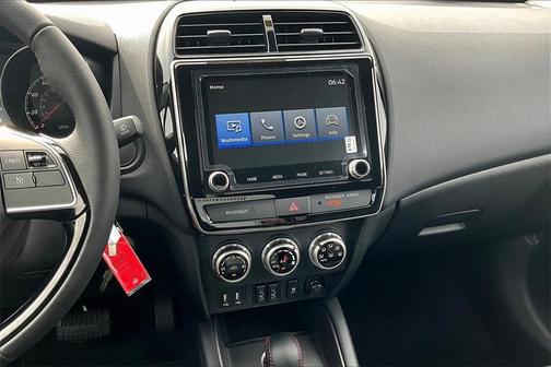 2025 Mitsubishi Outlander Sport 2.0 LE
