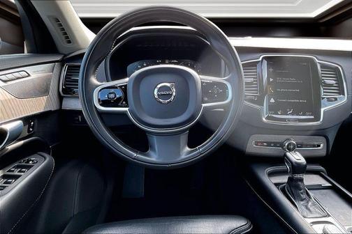 2021 Volvo XC90 T6 Inscription