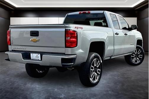 2018 Chevrolet Silverado 1500 Custom