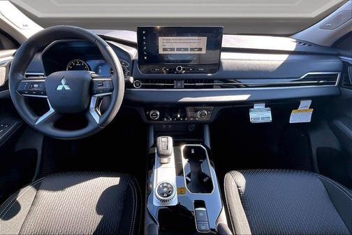 2026 Mitsubishi Outlander ES 1.5T S-AWC