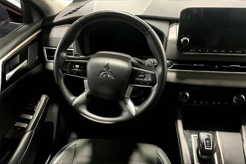2023 Mitsubishi Outlander SE 2.5 2WD