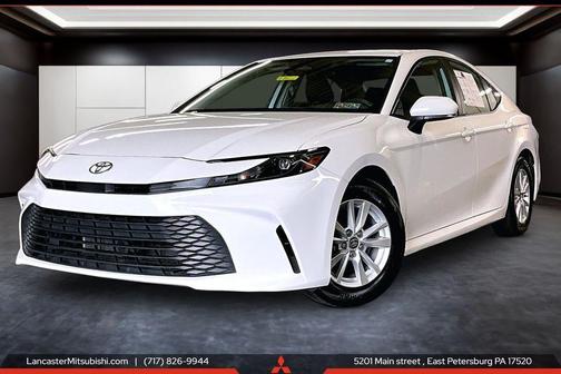 Ice 2025 Toyota Camry LE